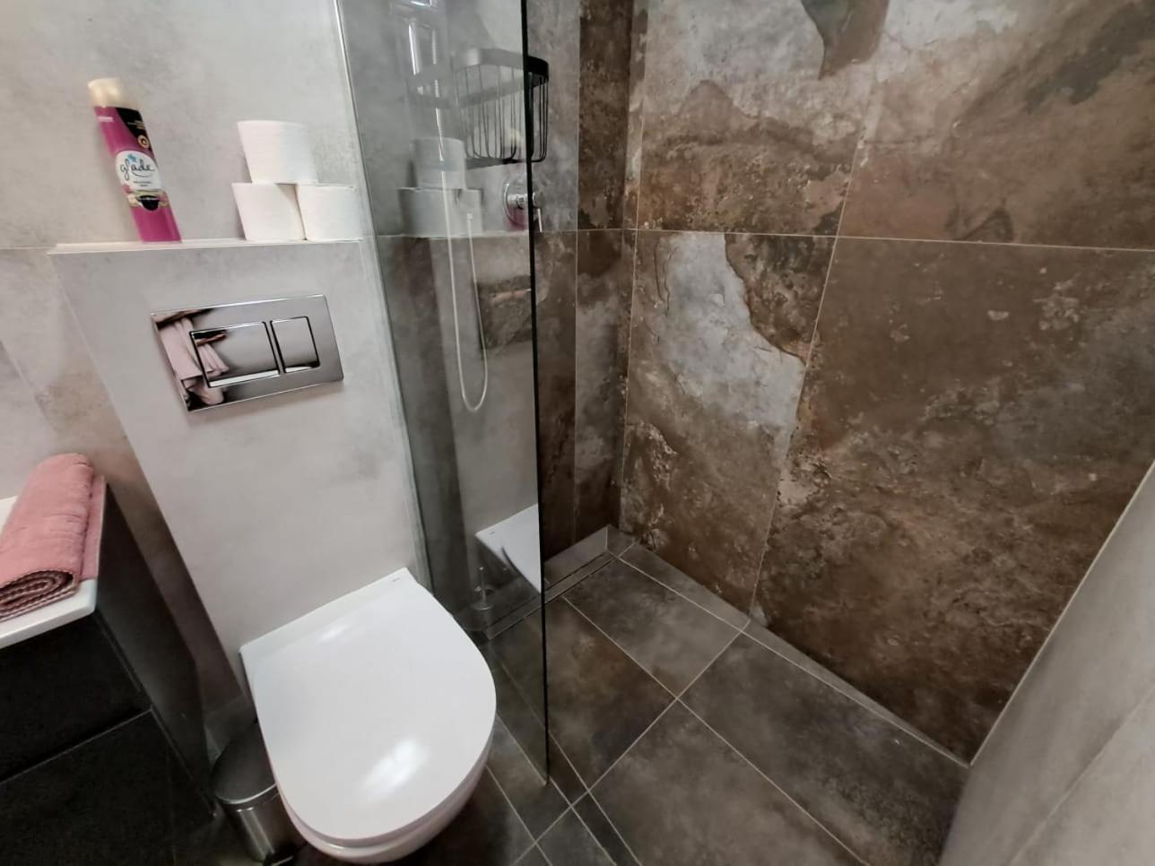 Dk Apartamenty Hotelove Giżycko Exteriér fotografie